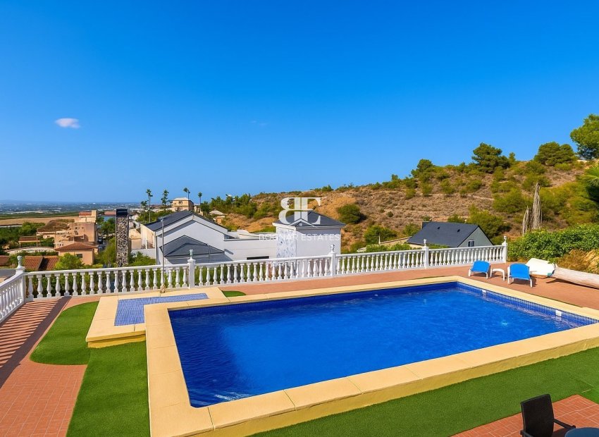 Herverkoop - Villa -
Algorfa - Montemar