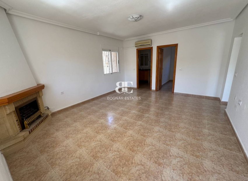 Herverkoop - Villa -
Algorfa - Montemar