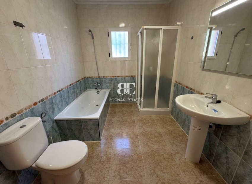 Herverkoop - Villa -
Algorfa - Montemar