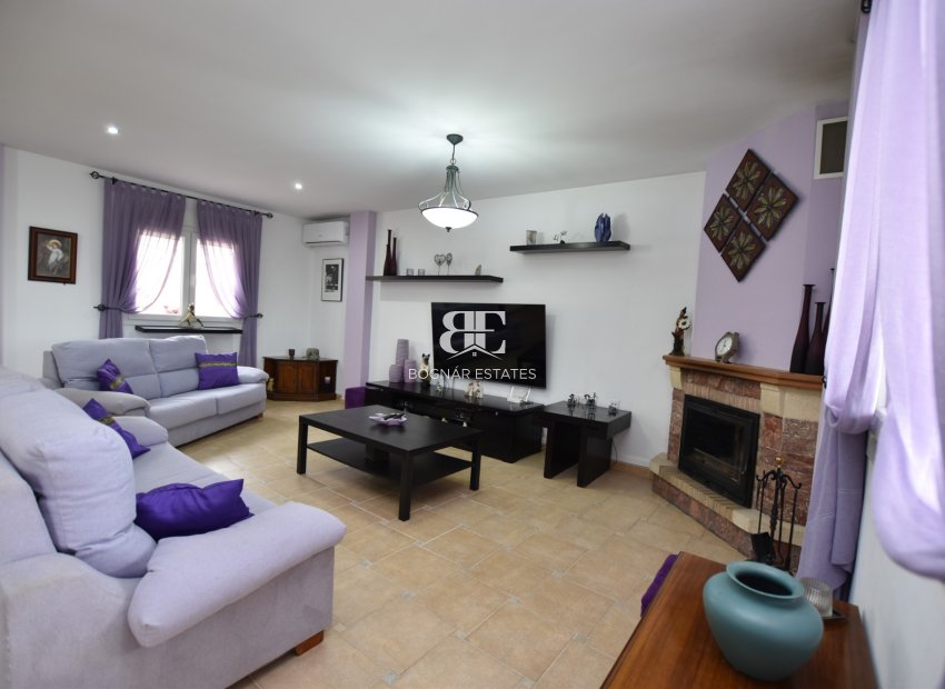Herverkoop - Villa -
Algorfa - Montemar