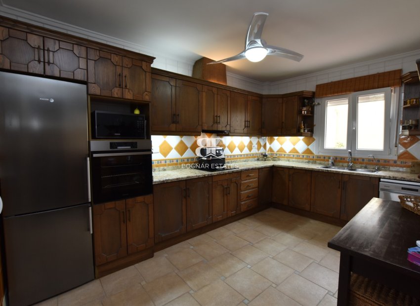 Herverkoop - Villa -
Algorfa - Montemar