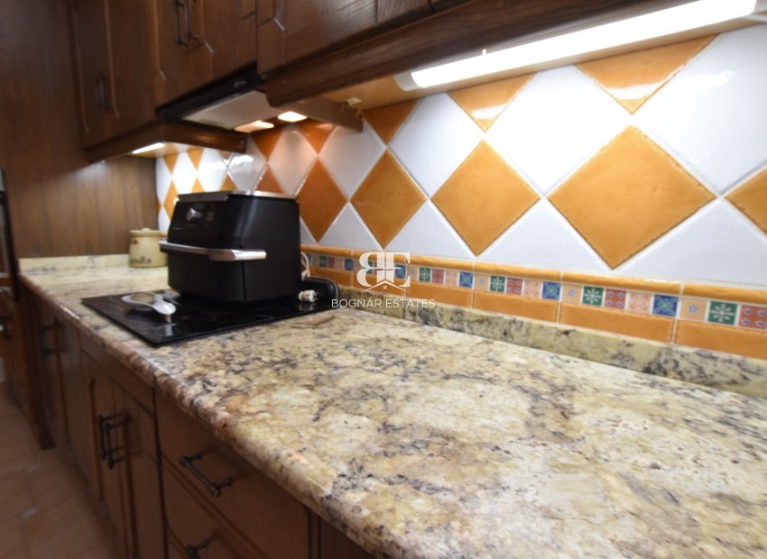 Herverkoop - Villa -
Algorfa - Montemar