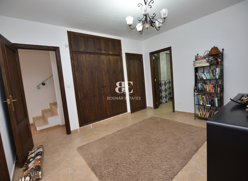 Herverkoop - Villa -
Algorfa - Montemar