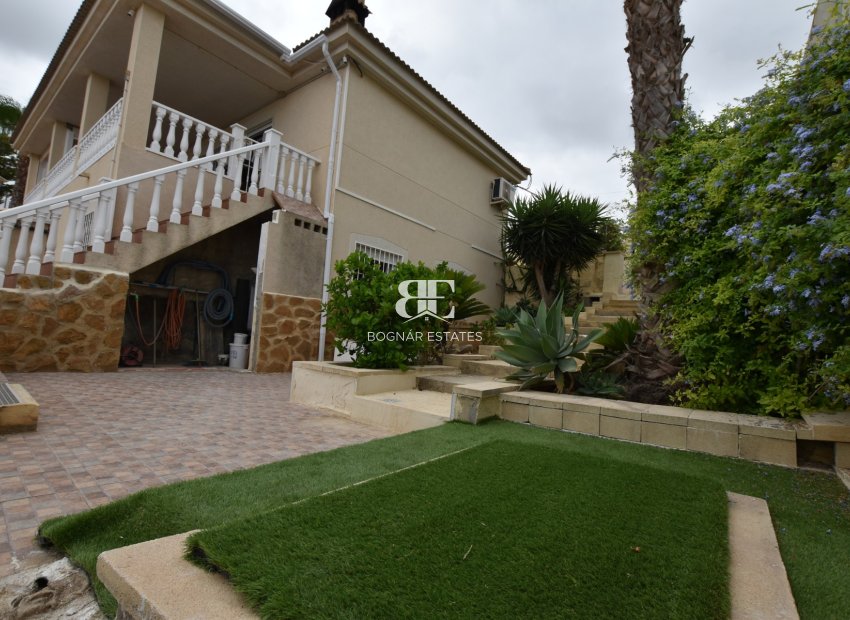 Herverkoop - Villa -
Algorfa - Montemar
