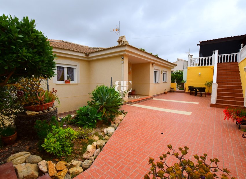 Herverkoop - Villa -
Algorfa - Montemar