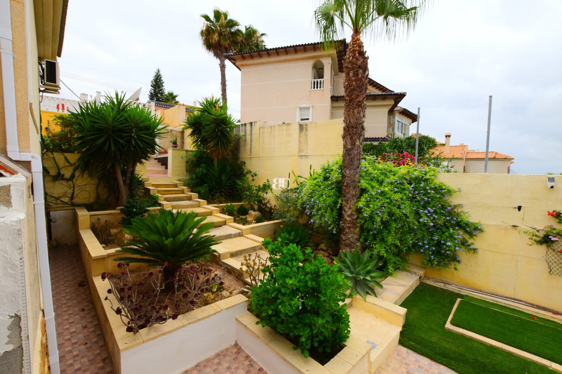 Herverkoop - Villa -
Algorfa - Montemar