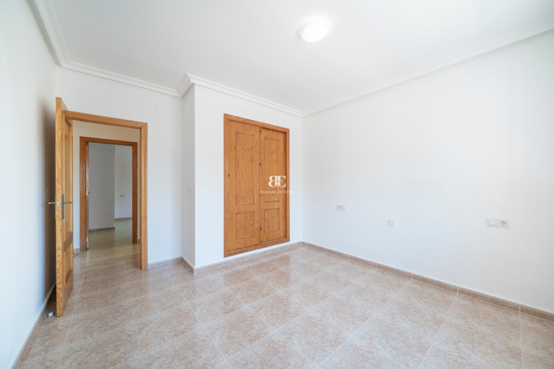 Herverkoop - Villa -
Algorfa