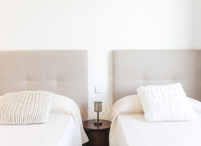 Herverkoop - Villa -
Alicante - Center