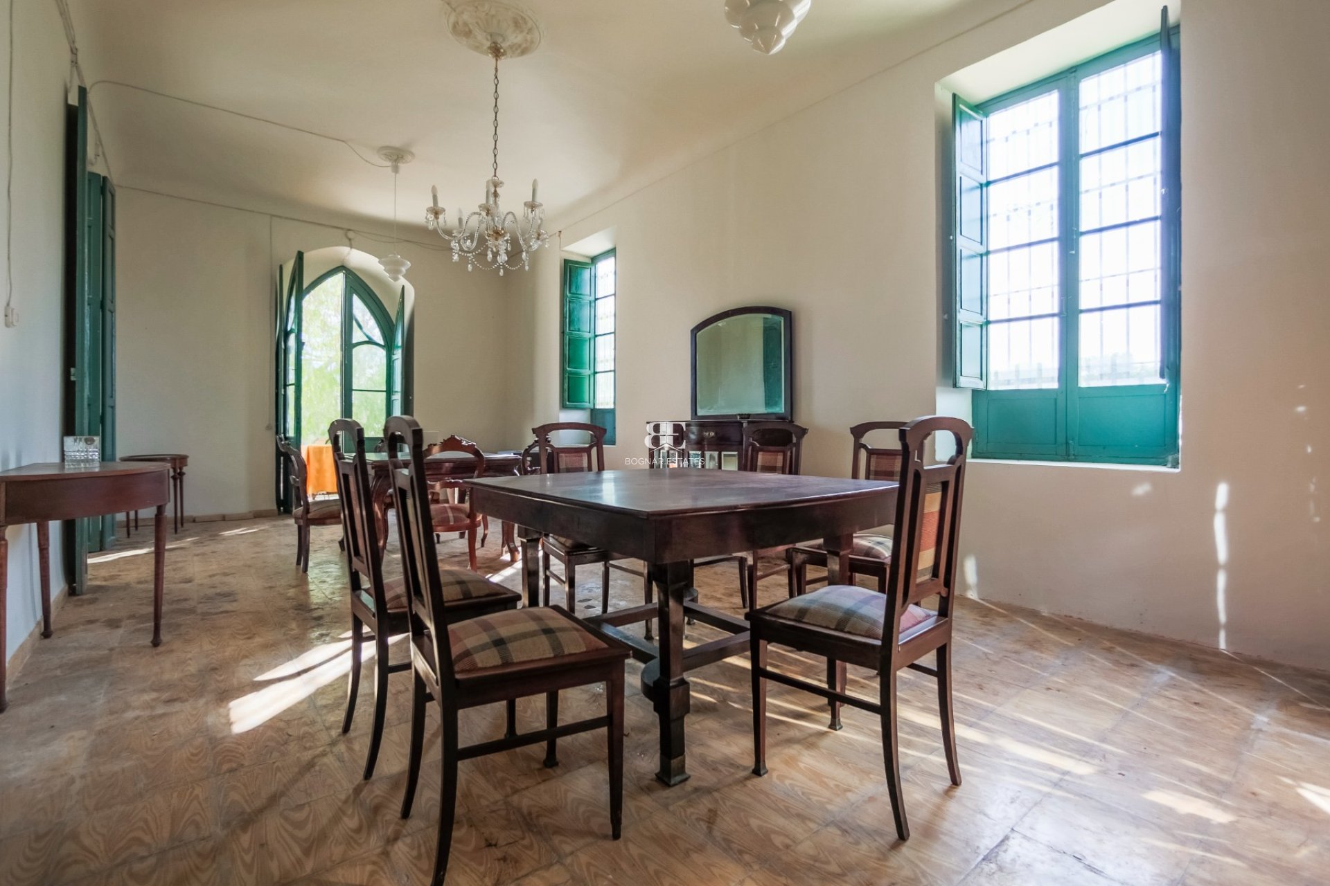 Herverkoop - Villa -
Alicante - Center