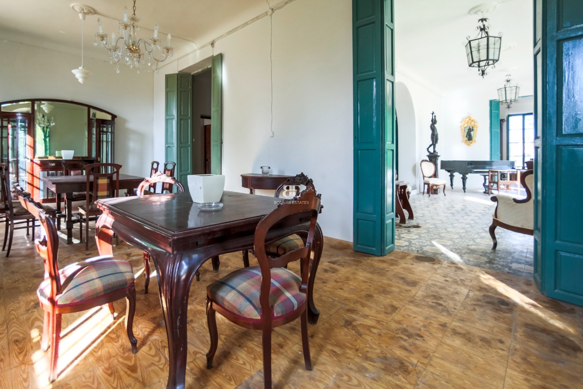 Herverkoop - Villa -
Alicante - Center