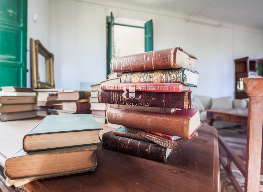 Herverkoop - Villa -
Alicante - Center