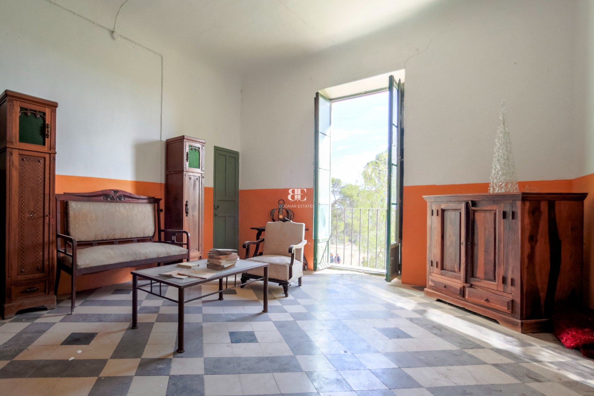 Herverkoop - Villa -
Alicante - Center