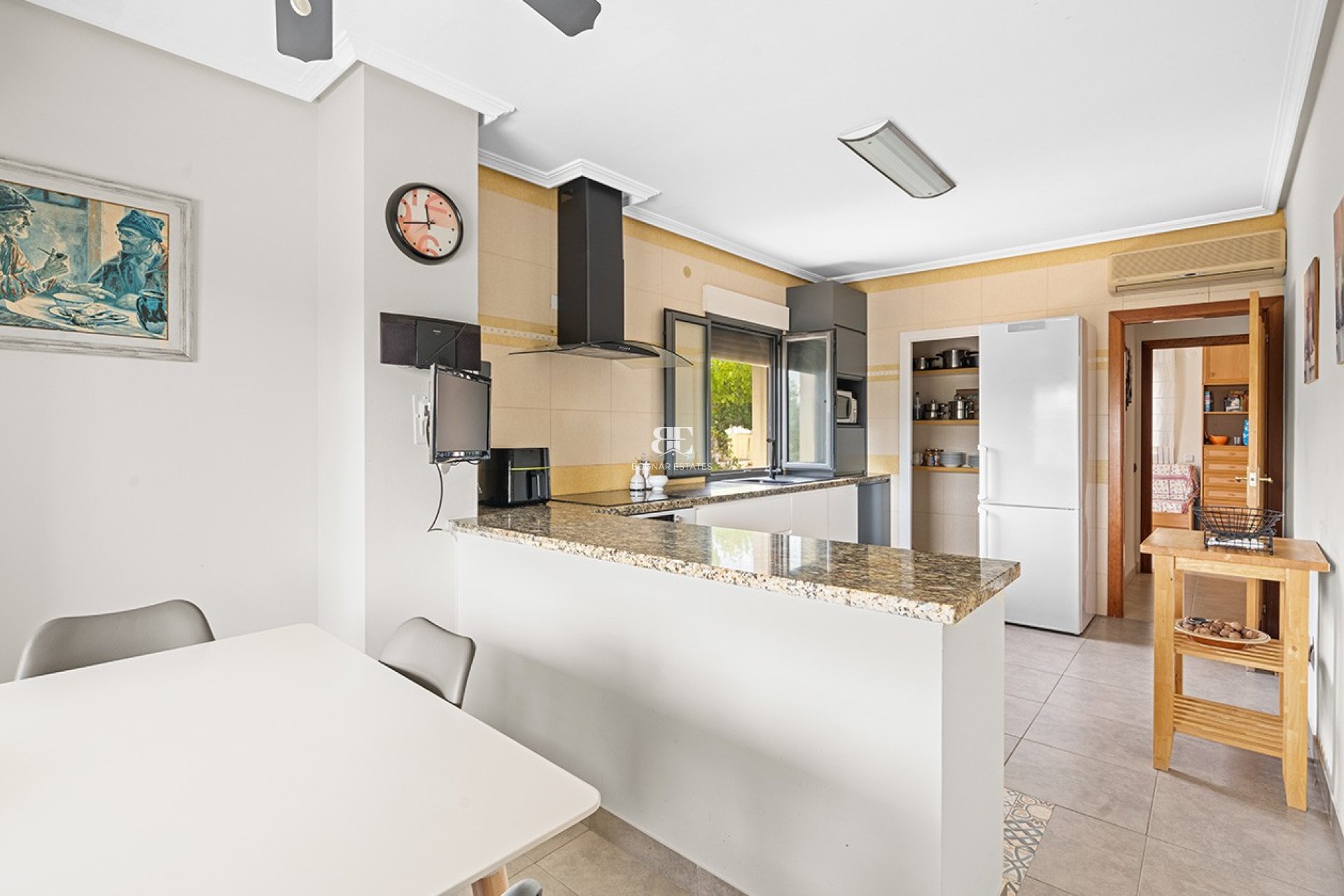 Herverkoop - Villa -
Alicante - Rebolledo