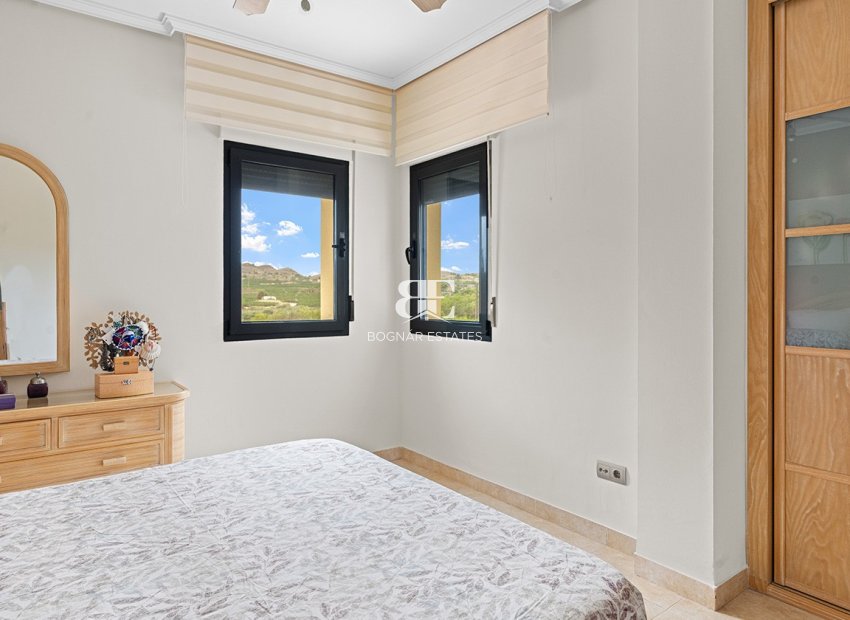 Herverkoop - Villa -
Alicante - Rebolledo