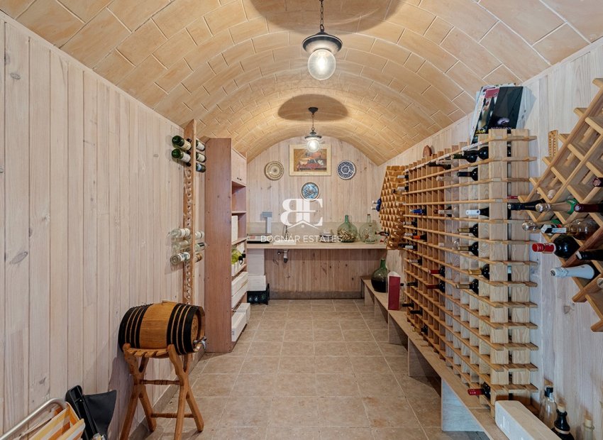 Herverkoop - Villa -
Alicante - Rebolledo