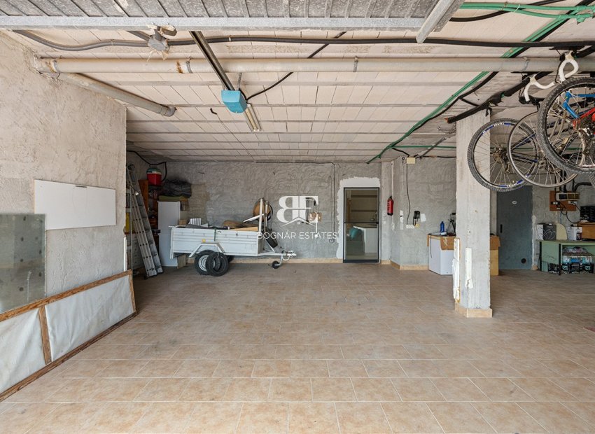 Herverkoop - Villa -
Alicante - Rebolledo