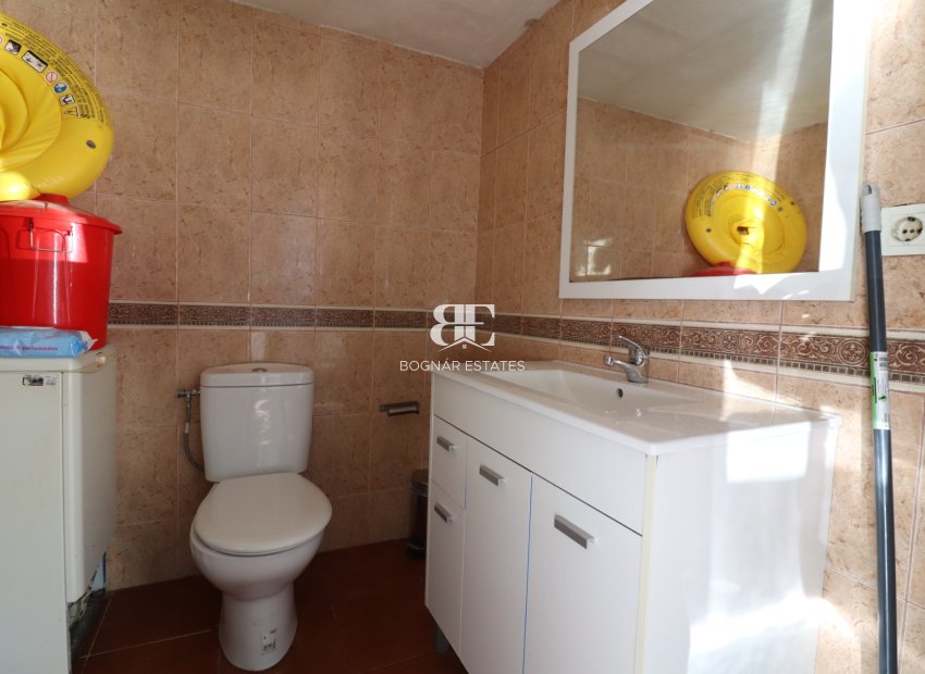 Herverkoop - Villa -
Almoradí - El Saladar