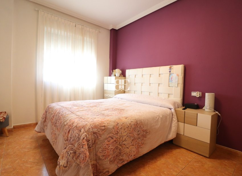 Herverkoop - Villa -
Almoradí - El Saladar