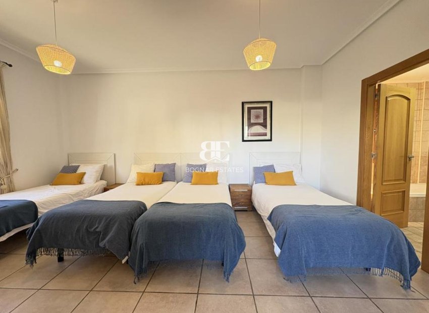 Herverkoop - Villa -
Altaona Golf and Country Village - Altaona Golf - Country Village