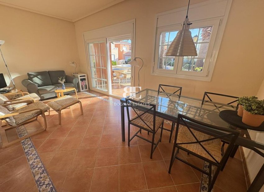 Herverkoop - Villa -
Altaona Golf and Country Village - Altaona Golf - Country Village