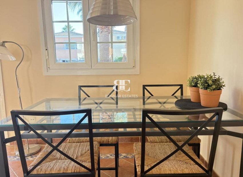 Herverkoop - Villa -
Altaona Golf and Country Village - Altaona Golf - Country Village