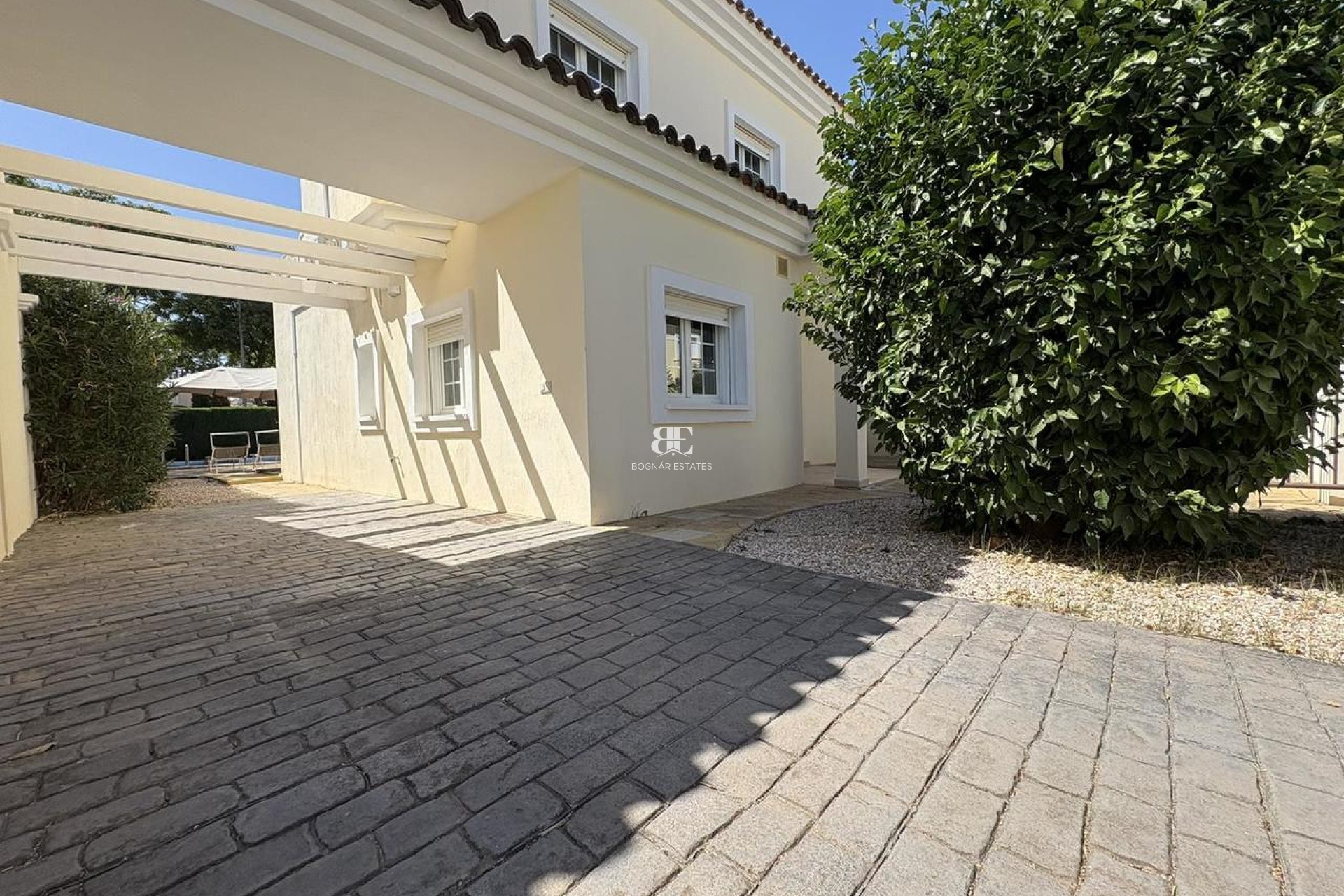 Herverkoop - Villa -
Altaona Golf and Country Village - Altaona Golf - Country Village