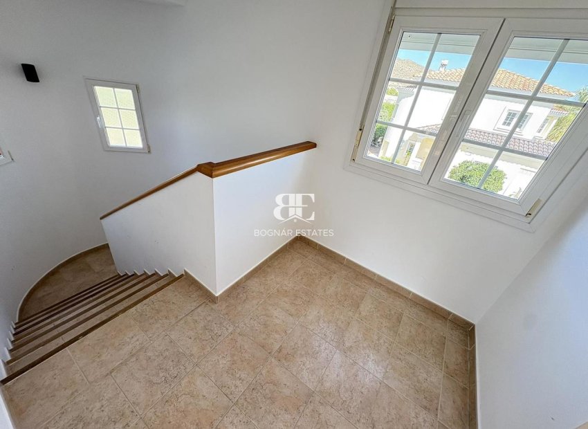 Herverkoop - Villa -
Altaona Golf and Country Village - Altaona Golf - Country Village