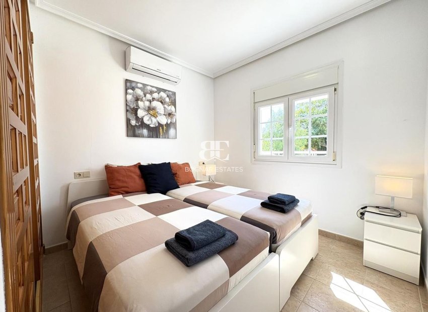 Herverkoop - Villa -
Altaona Golf and Country Village - Altaona Golf - Country Village