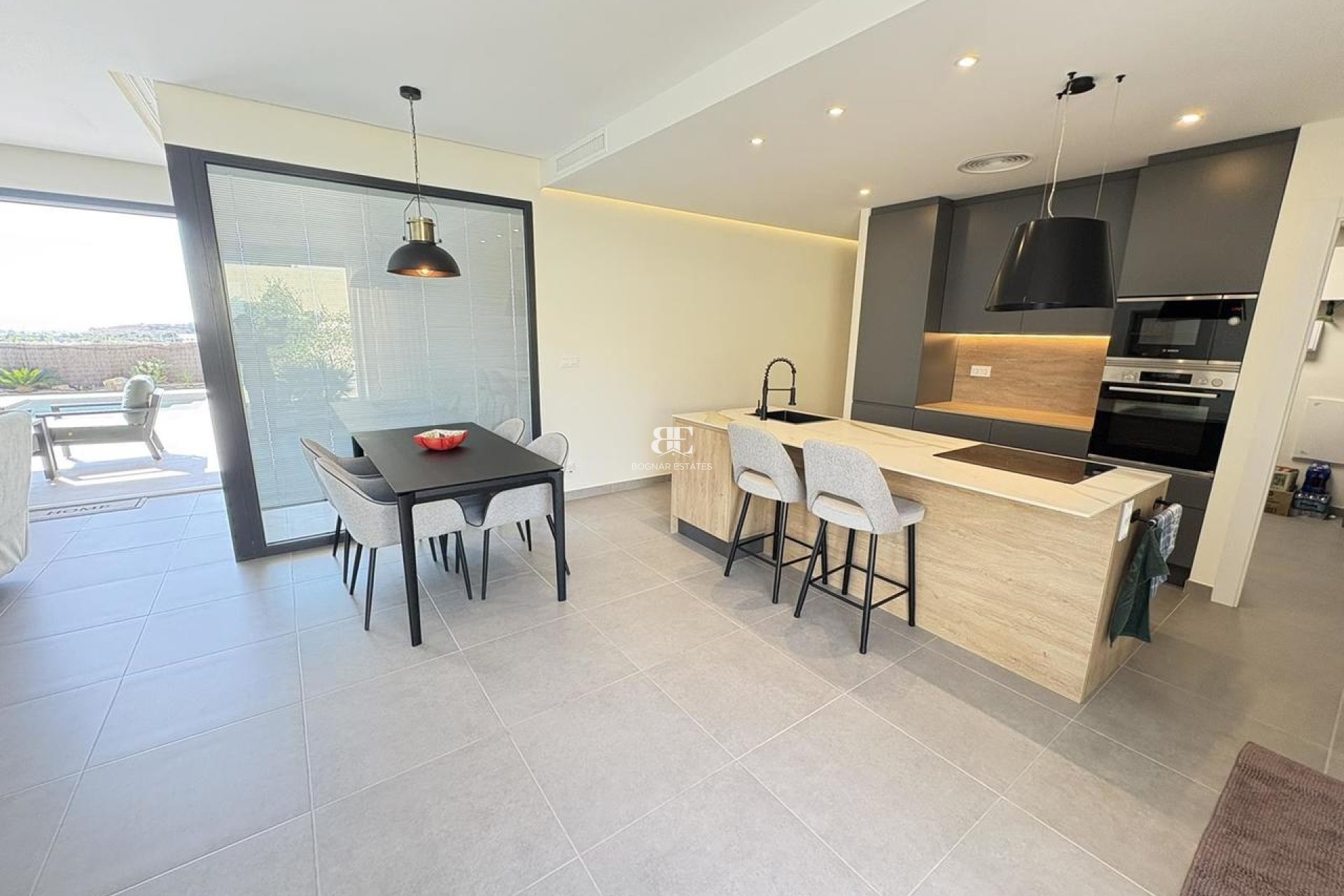 Herverkoop - Villa -
Altaona Golf and Country Village - Altaona Golf - Country Village