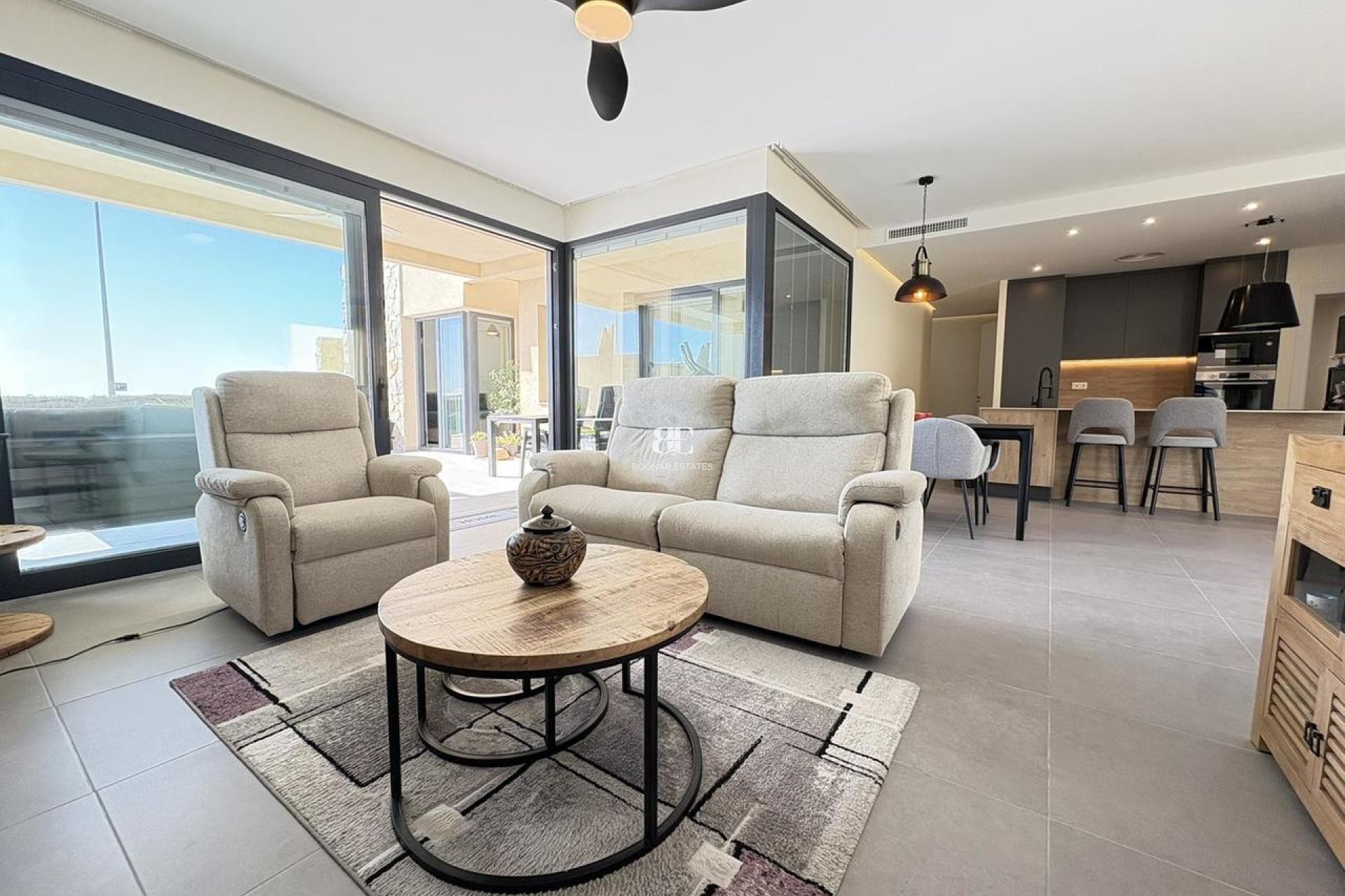 Herverkoop - Villa -
Altaona Golf and Country Village - Altaona Golf - Country Village