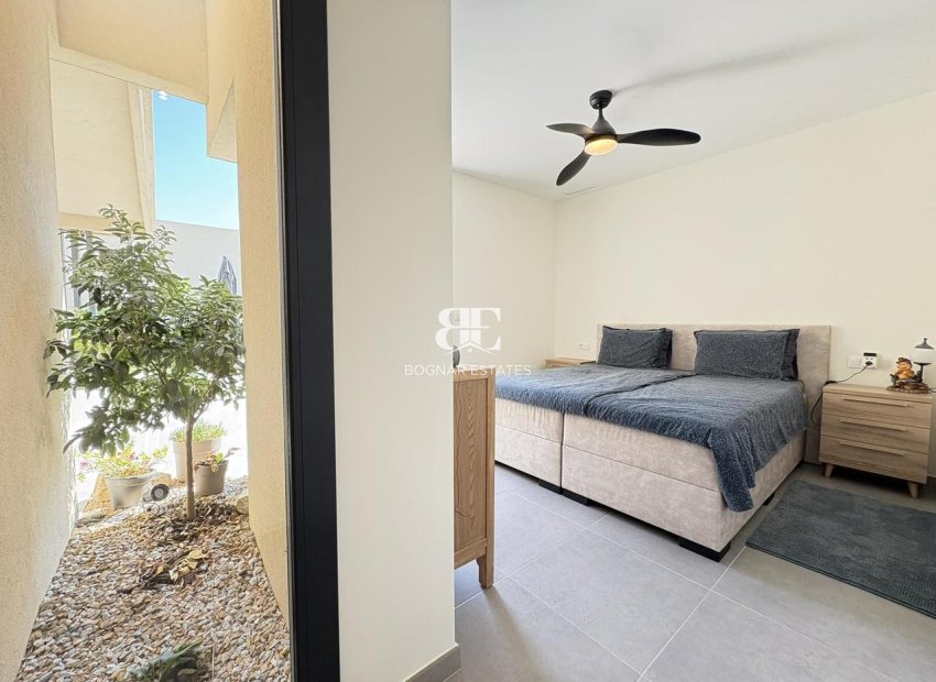 Herverkoop - Villa -
Altaona Golf and Country Village - Altaona Golf - Country Village