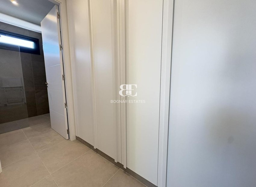 Herverkoop - Villa -
Altaona Golf and Country Village - Altaona Golf - Country Village