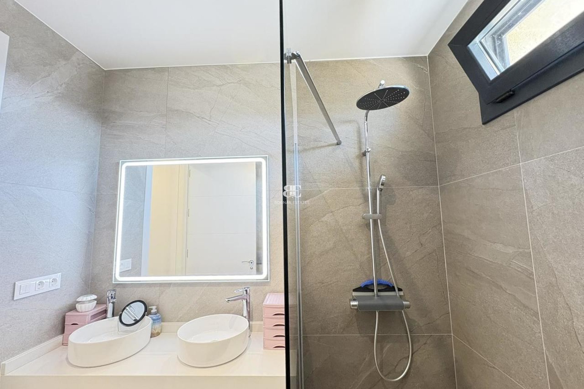 Herverkoop - Villa -
Altaona Golf and Country Village - Altaona Golf - Country Village