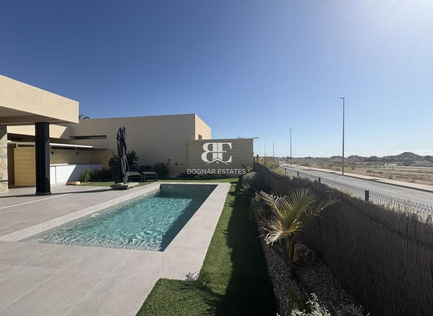 Herverkoop - Villa -
Altaona Golf and Country Village - Altaona Golf - Country Village