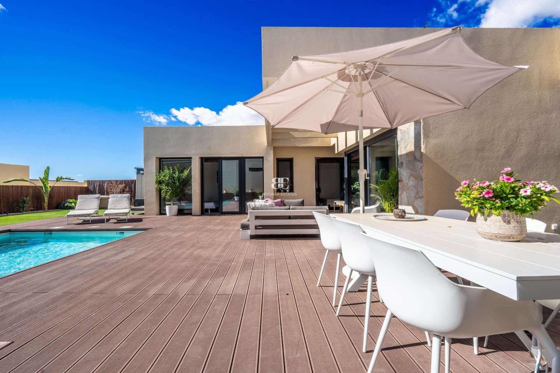 Herverkoop - Villa -
Altaona Golf and Country Village - Altaona Golf - Country Village