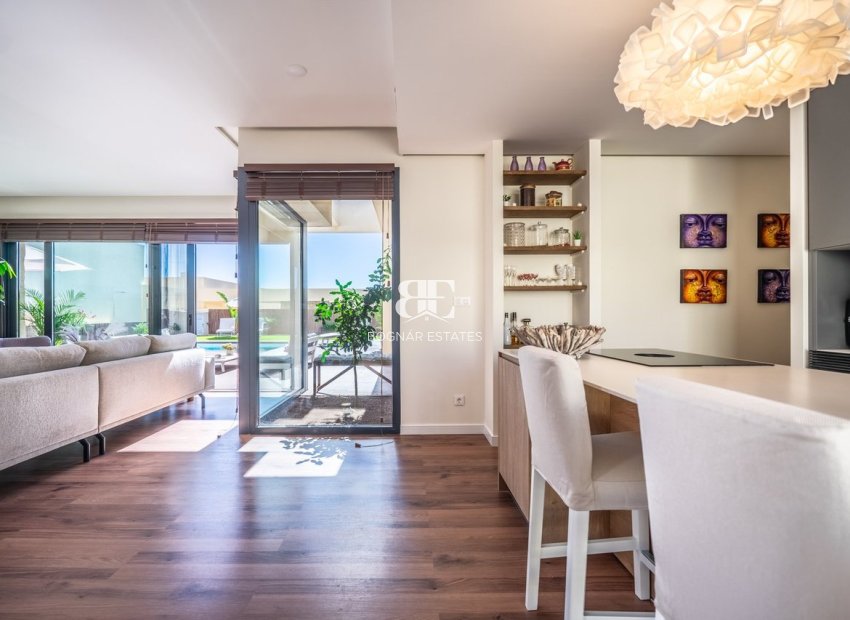 Herverkoop - Villa -
Altaona Golf and Country Village - Altaona Golf - Country Village