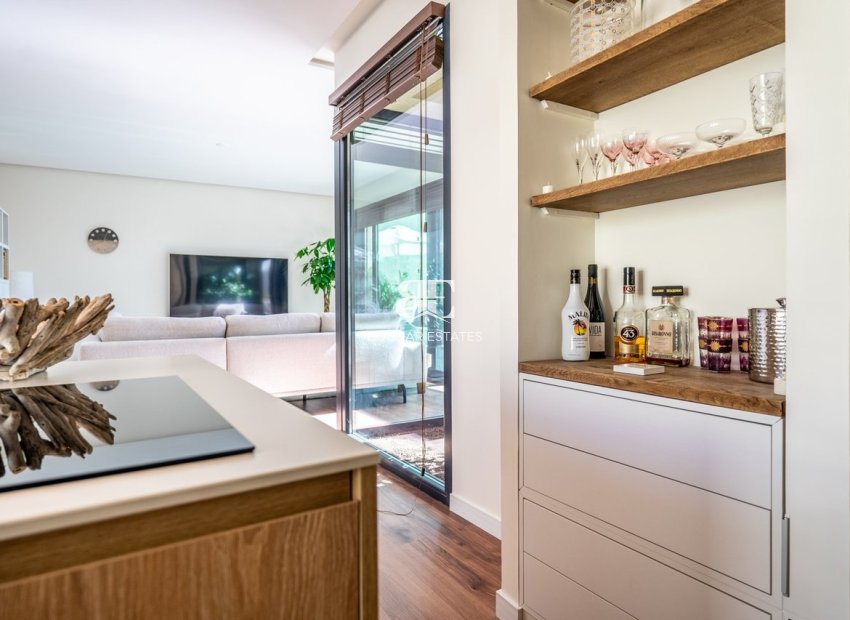 Herverkoop - Villa -
Altaona Golf and Country Village - Altaona Golf - Country Village