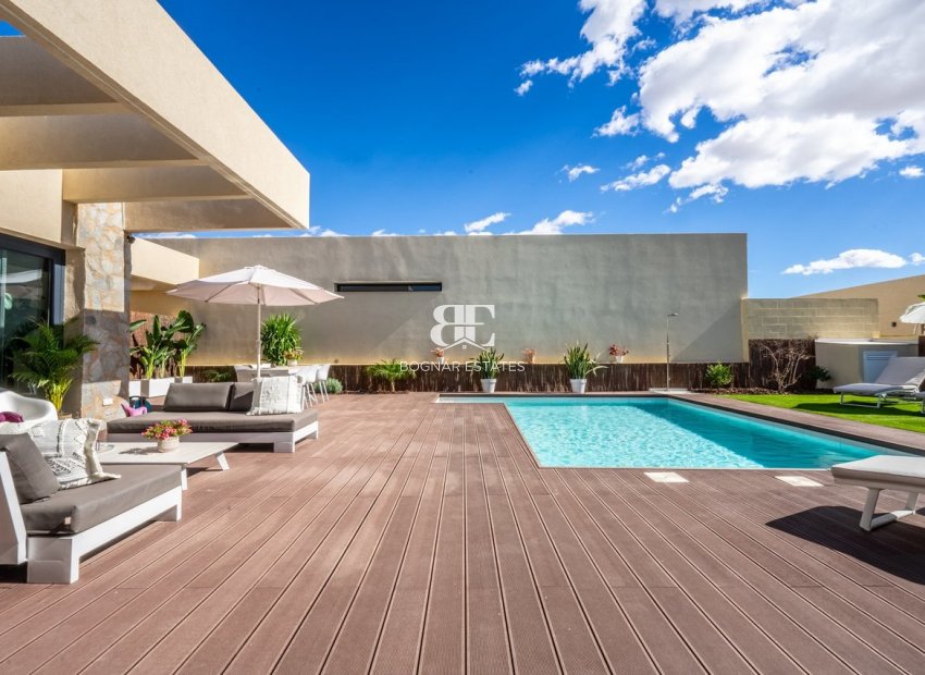 Herverkoop - Villa -
Altaona Golf and Country Village - Altaona Golf - Country Village