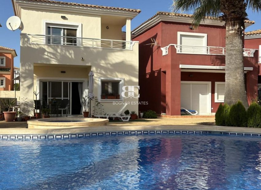 Herverkoop - Villa -
Altaona Golf and Country Village - Altaona Golf - Country Village