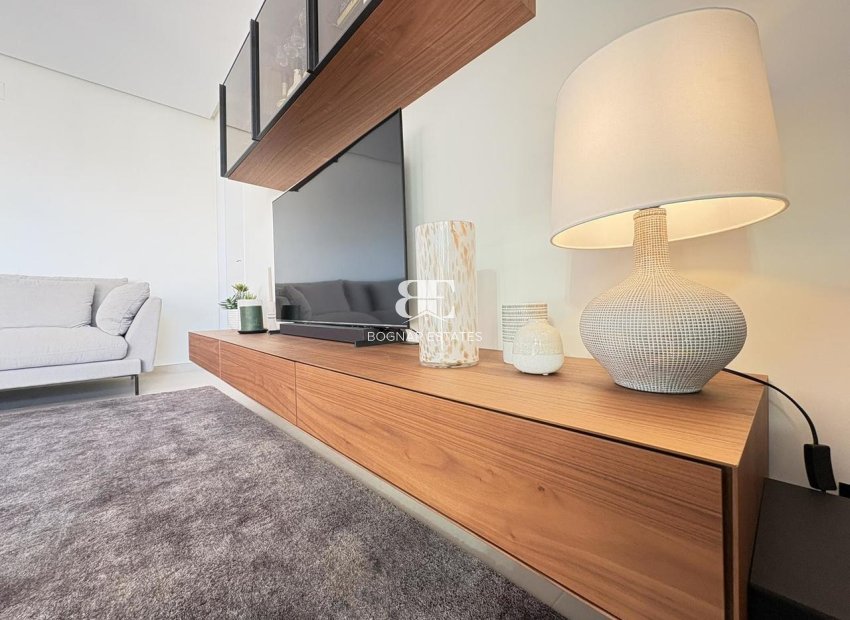 Herverkoop - Villa -
Altaona Golf and Country Village - Altaona Golf - Country Village