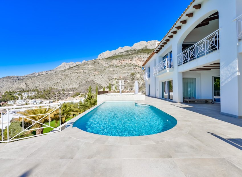Herverkoop - Villa -
Altea - Sierra de Altea