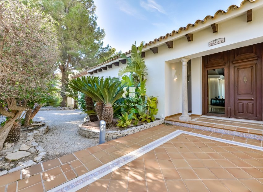 Herverkoop - Villa -
Altea - Sierra de Altea