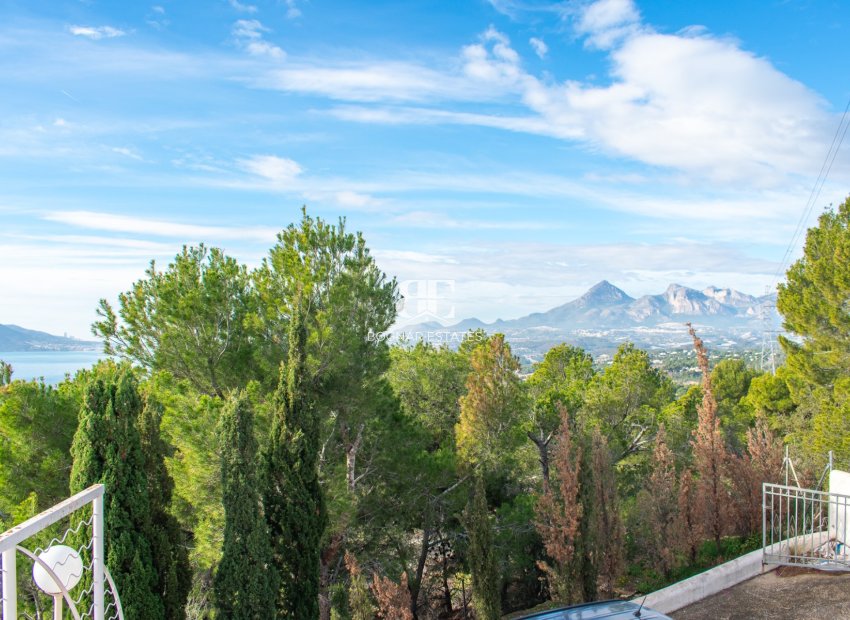 Herverkoop - Villa -
Altea