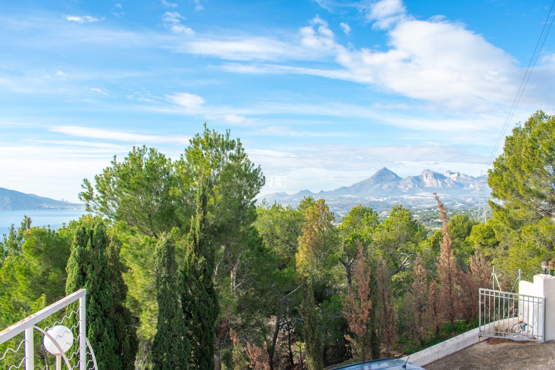 Herverkoop - Villa -
Altea
