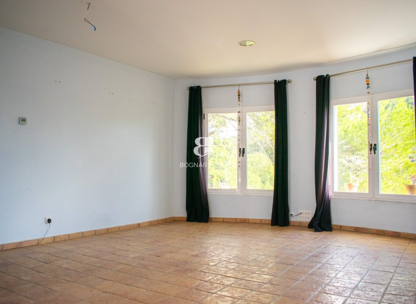 Herverkoop - Villa -
Altea