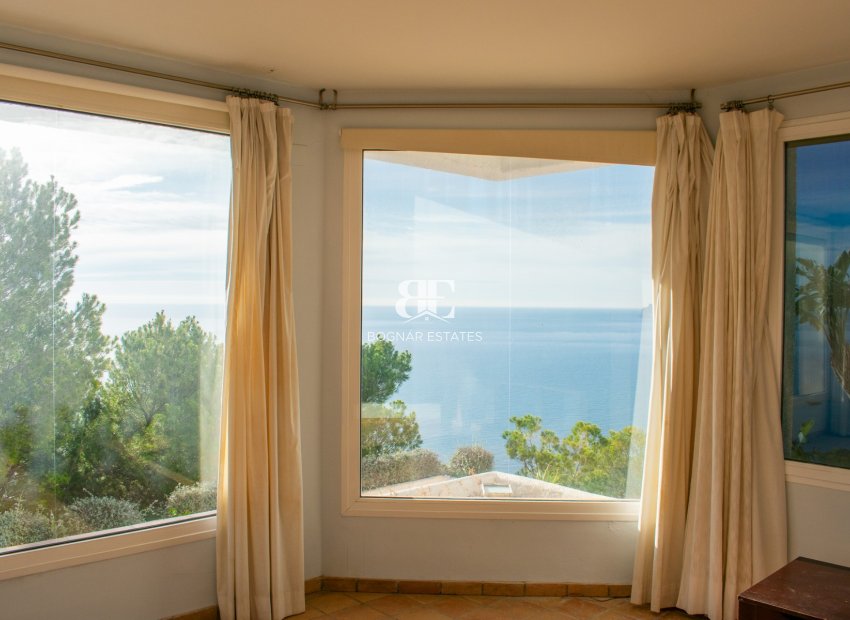 Herverkoop - Villa -
Altea