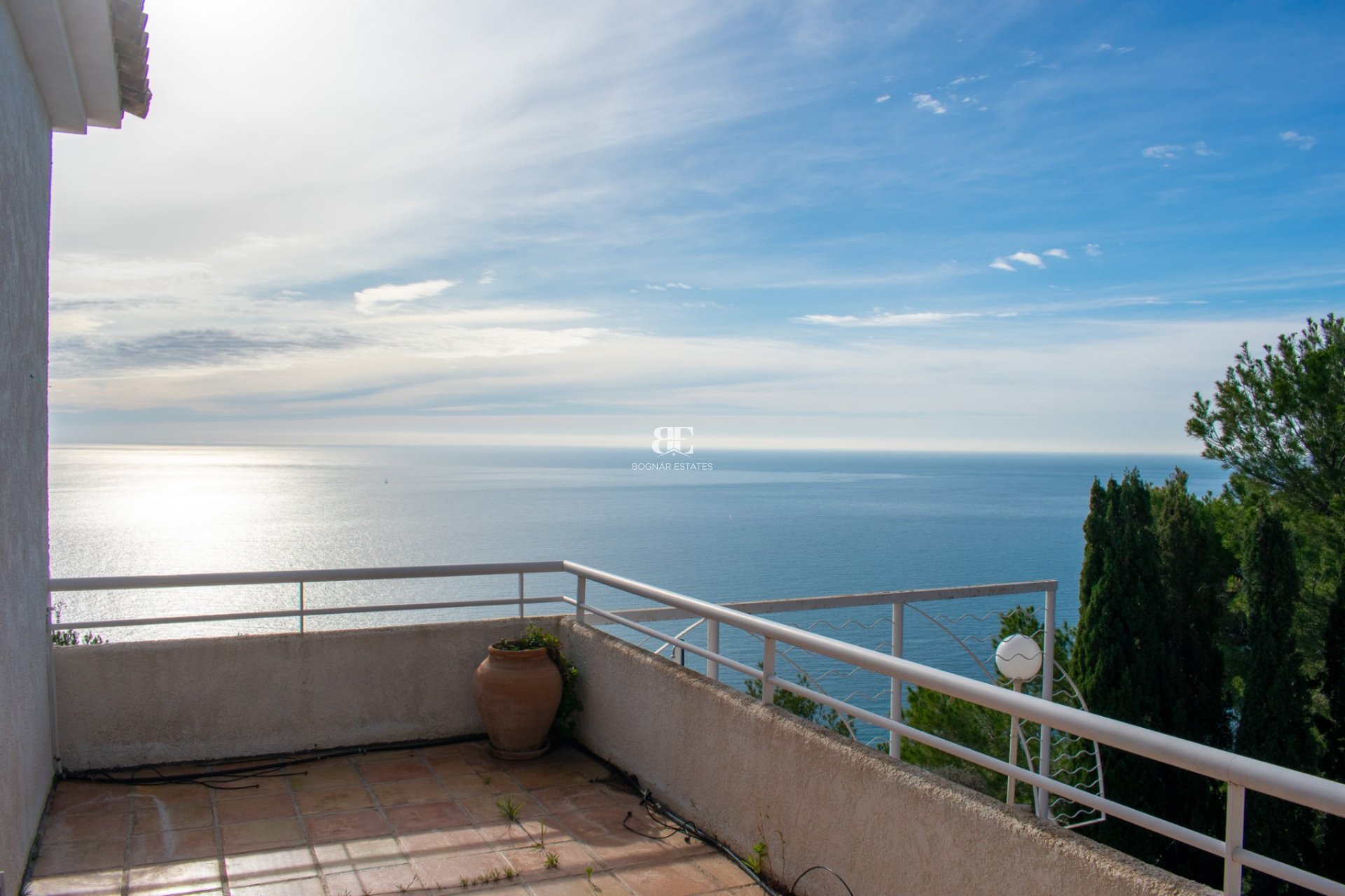 Herverkoop - Villa -
Altea