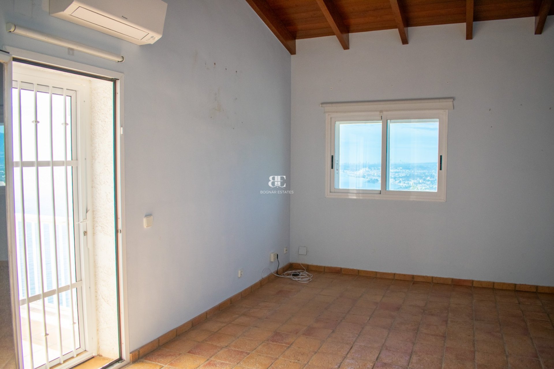 Herverkoop - Villa -
Altea