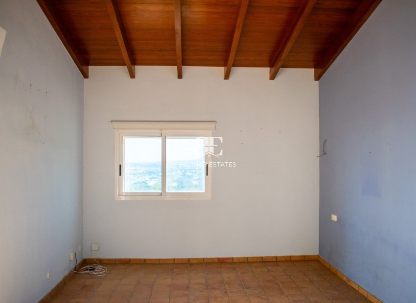 Herverkoop - Villa -
Altea