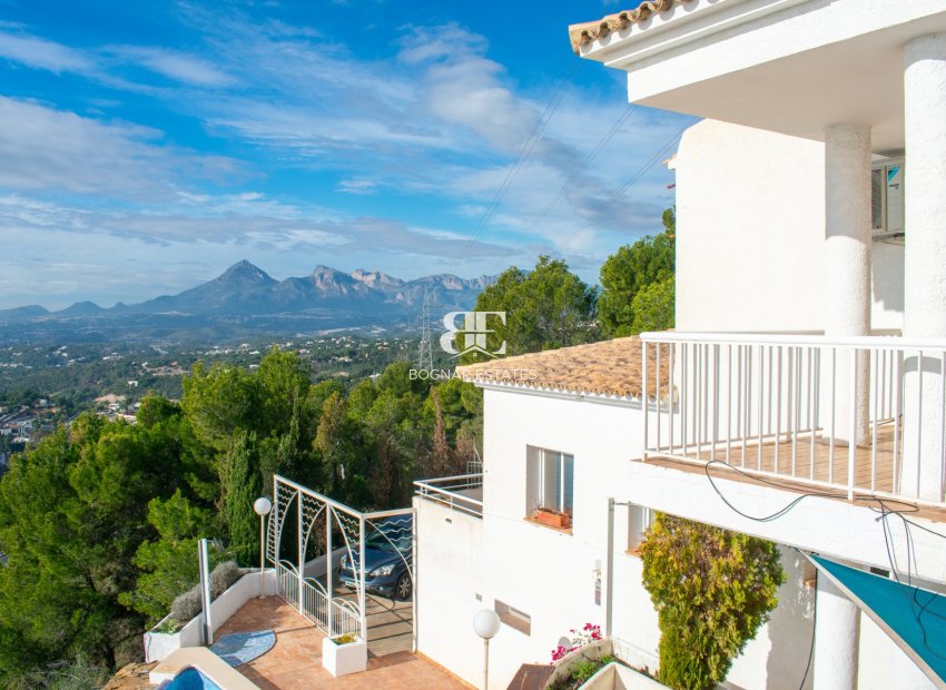 Herverkoop - Villa -
Altea